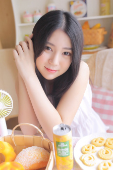 女裸全身无奶罩内裤内衣内裤
